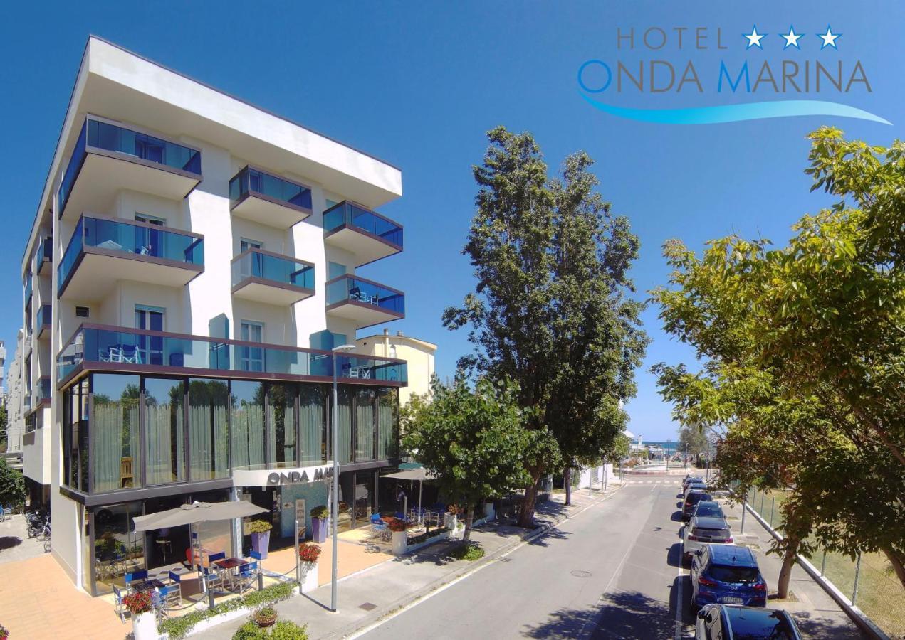 Hotel Onda Marina Misano Adriatico Exterior foto
